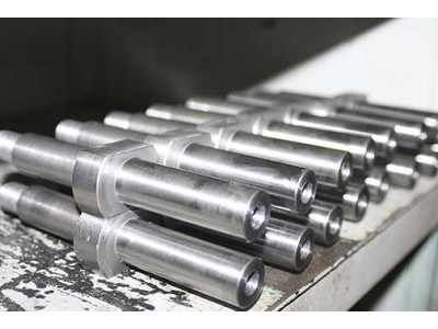 Виготовлення втулок на замовлення для спецтехніки та тракторів у Дніпрі та Україні