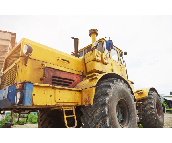 Где найти запчасти для устаревших моделей тракторов?