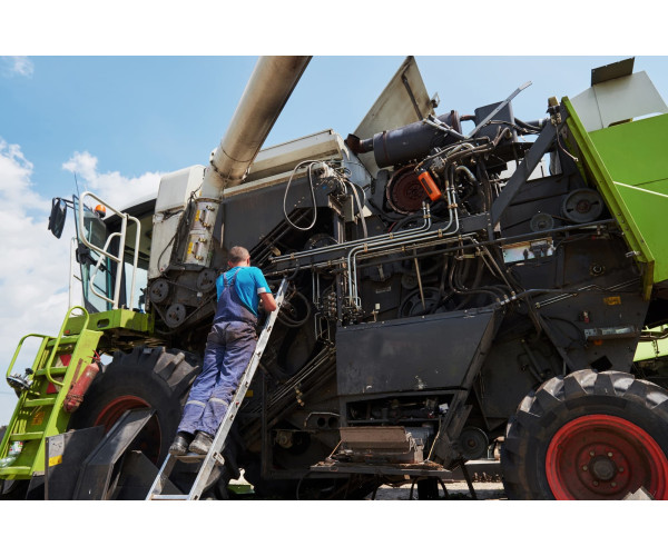 Основные причины поломок сельскохозяйственной техники и как их избежать