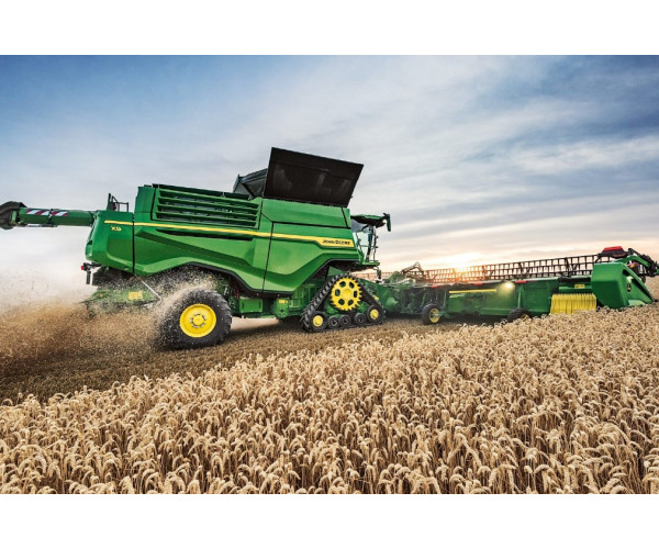 Масла та робочі рідини для John Deere: як підібрати аналоги (моторне 15W-40, гідравліка, трансмісія)