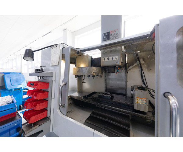 Какие виды работ можно выполнять на фрезерных станках ЧПУ?